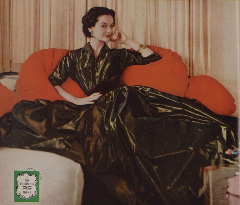 vintage loungewear