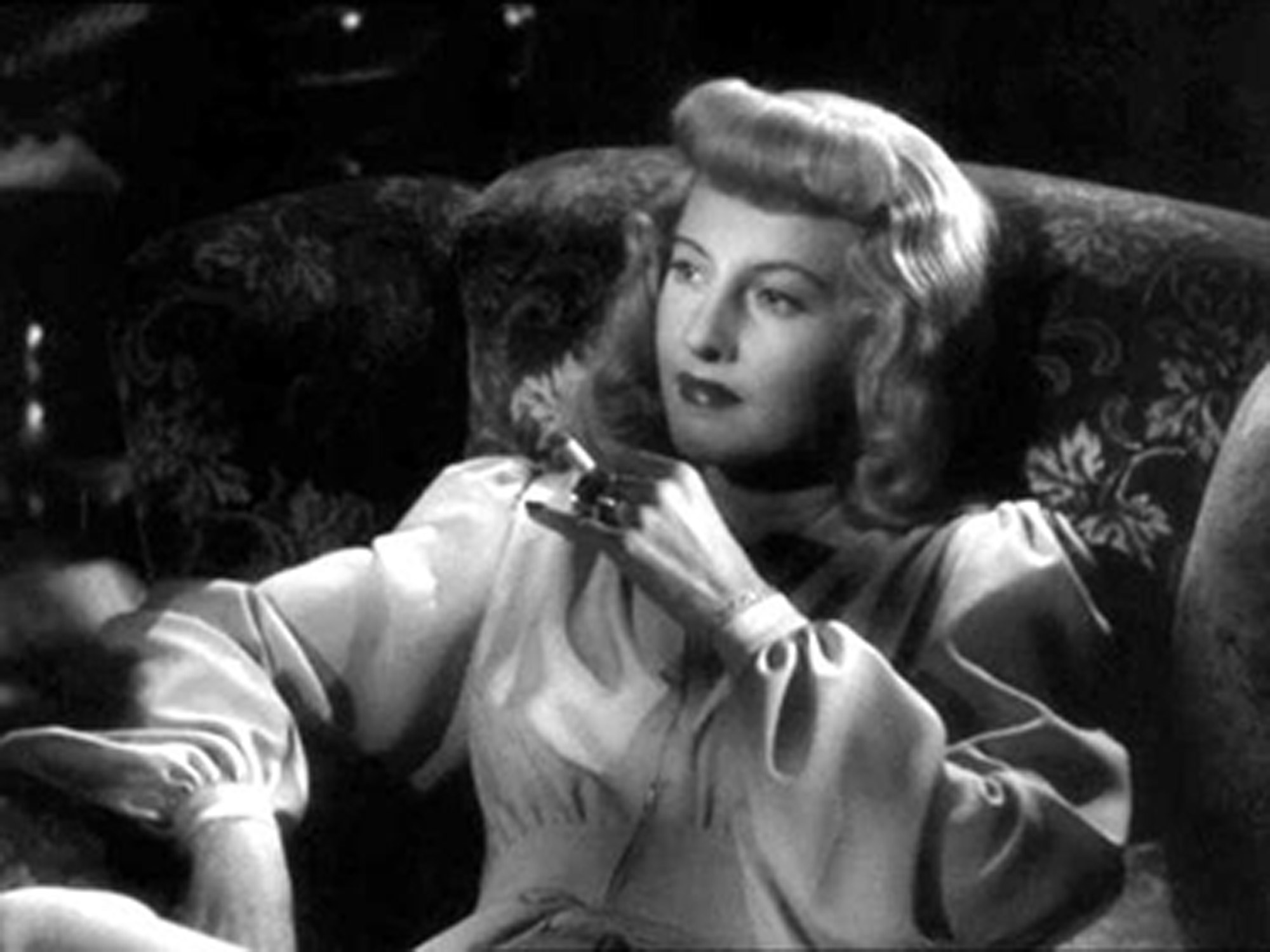 The Classic Film Noir Femme Fatale – The Vintage Woman